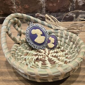 Purple Cameo Pendant And Ring Set